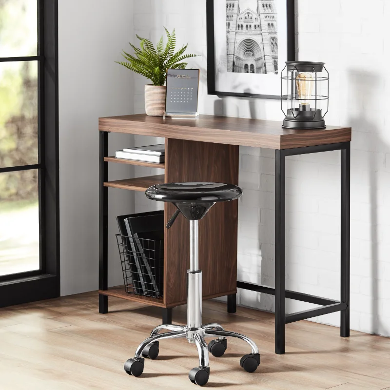 

Storage Desk Sturdy Computer Desk with Black Metal Frame and 3 Open Shelves for Home Office, Family Room, Den Desk Table