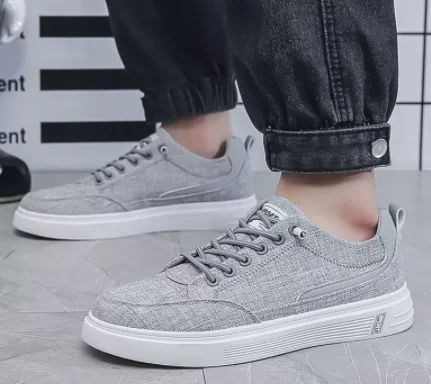 

Fashion High Quality Frequency Pack Men Running Shoes Comfortable Sports Lightweight Sneakers EUR 36-45