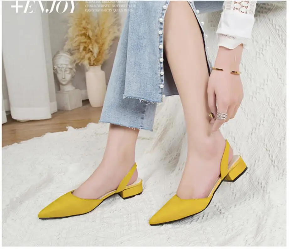 

2022 new spring wild pointed toe flat shoes women with low Lefu shoes fashion casual shoes female apartment comfort single shoes