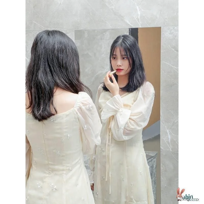 מראה איפור מזכוכית ניתנת לחיתוך, דביקה עצמית, עמידה בפני שבירה, באיכות גבוהה, לתלייה על הקיר, בגודל מלא, רכה, חדשה לשנת 2025,...