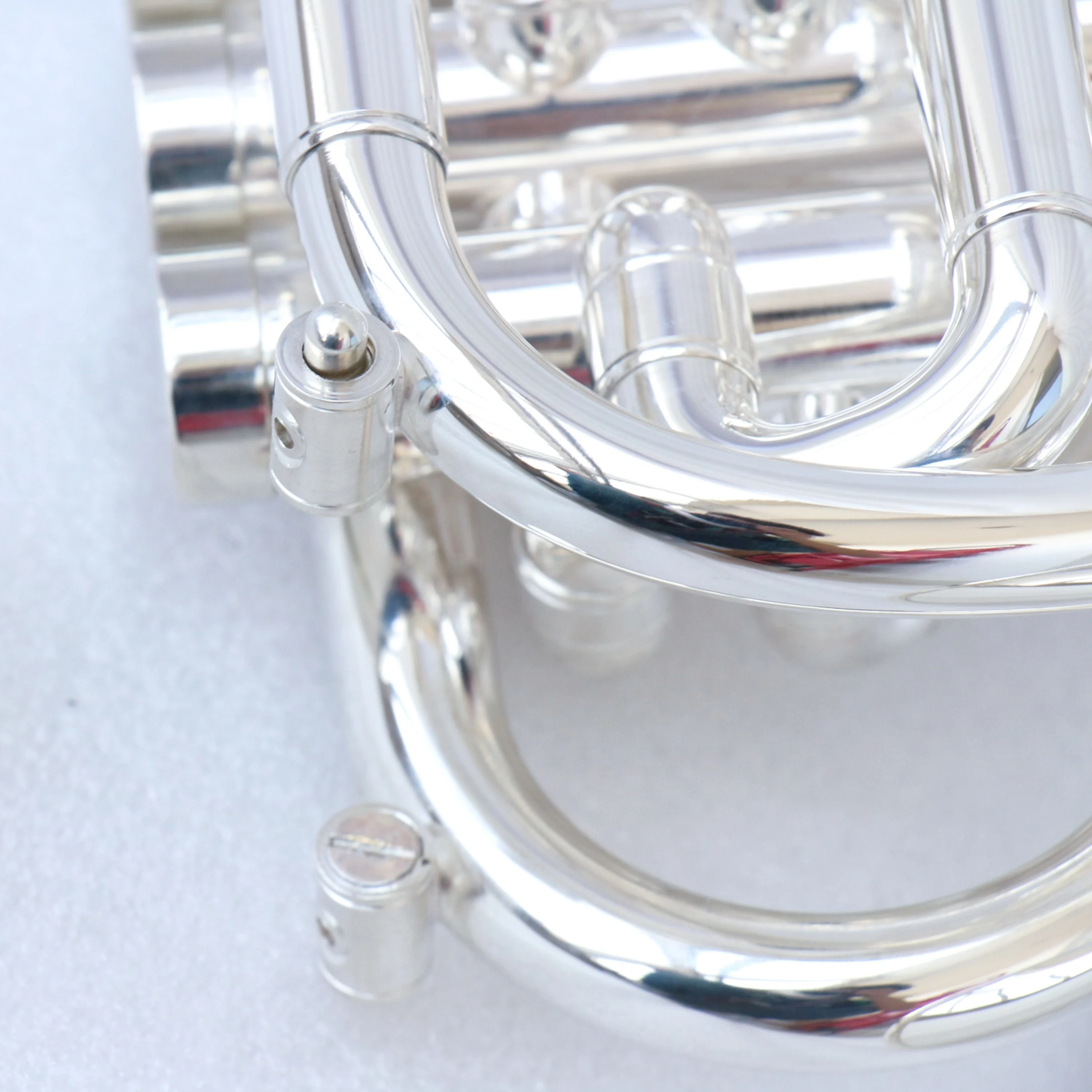 Hot Sale Rotary Valve BB Tone Brass Body Pocket Trumpet Chinese Manufacturer Handmade Silver Plated Trumpet OEM