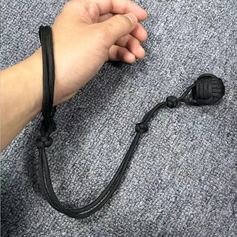 1PCS 새로운 60cm 야외 EDC 휴대용 다기능 원숭이 주먹 키 체인 자동차 창 차단기 도구 자기 방어 로프 스틸 볼