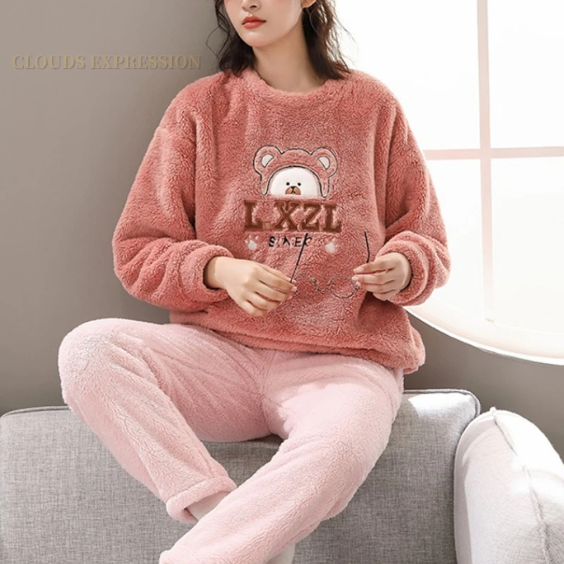 thumbnail image 1 of Conjuntos de Pijamas de felpa para Mujer, ropa de dormir con estampado de dibujos animados de vellón grueso, ropa de casa de terciopelo Kawaii Girsl, invierno, nuevo, 1 of 5