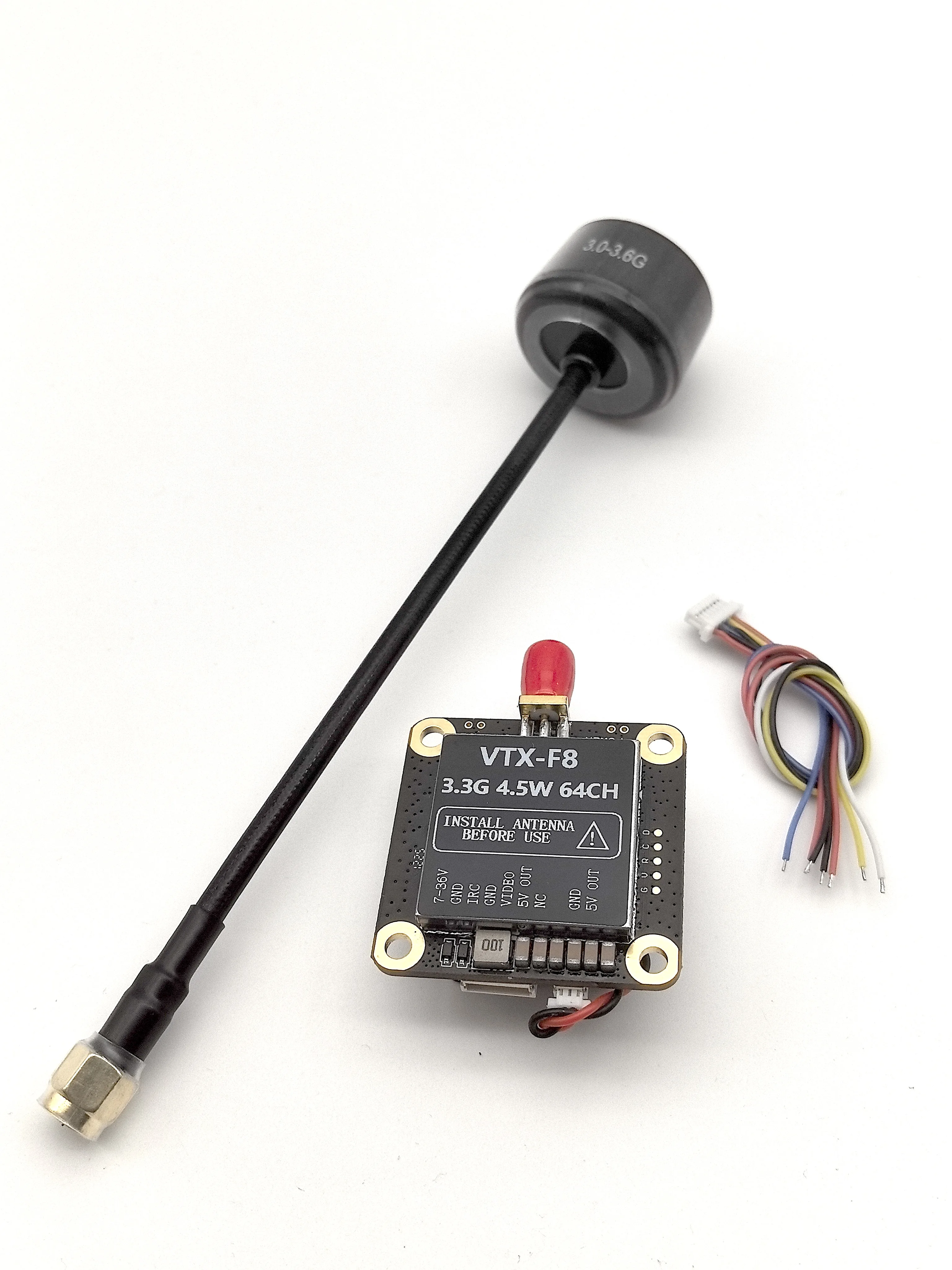 Détail des boutons et de l'écran du transmetteur FPV FlytoFPV VTX-F8 64CH