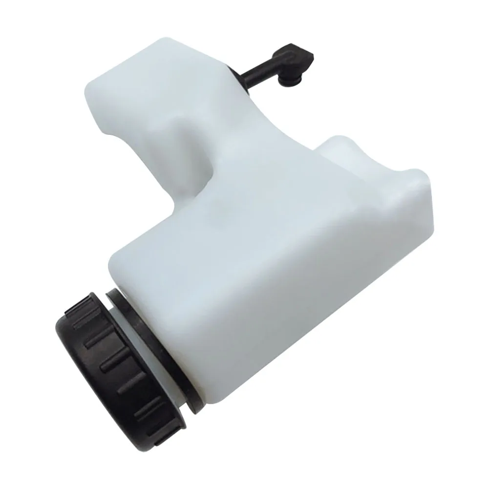 

Essential Spare Part Leak Proof Oil Bottle Tank with Cover for Brush Cutter Trimmer Spare Parts For MS170 MS180 017 or 018