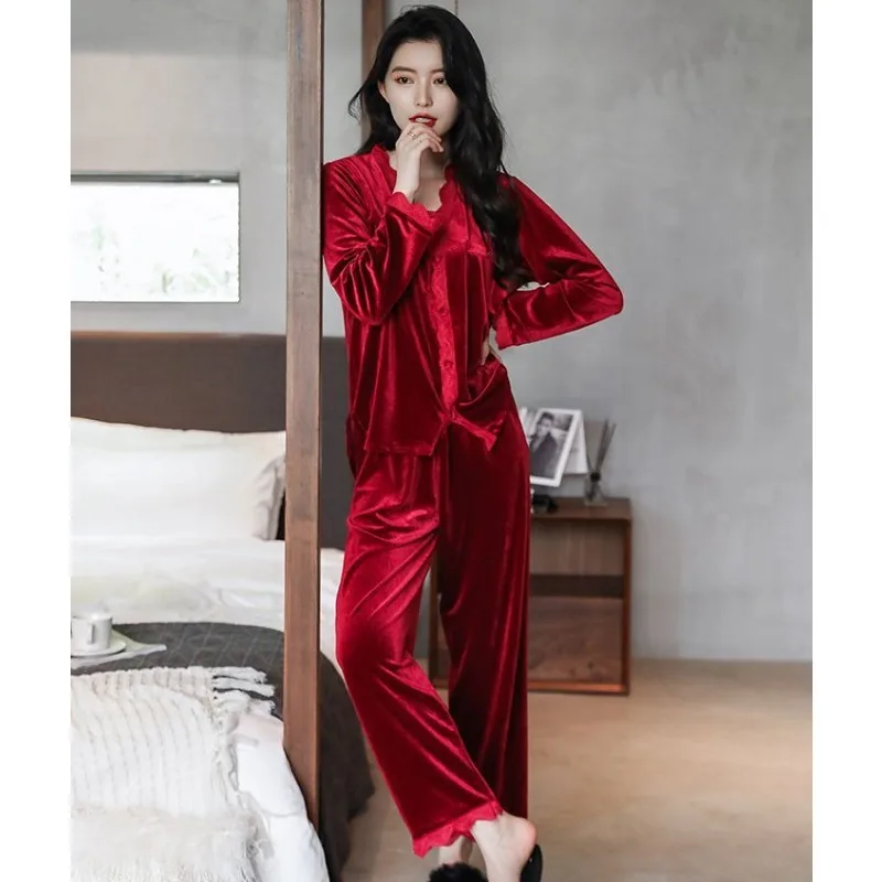 2024 New Autumn Winter Sleepwear Gold Velvet Warm Thickened Pajamas Feminine Lace Trim Long Sleeve Loungewear Two Piece Set