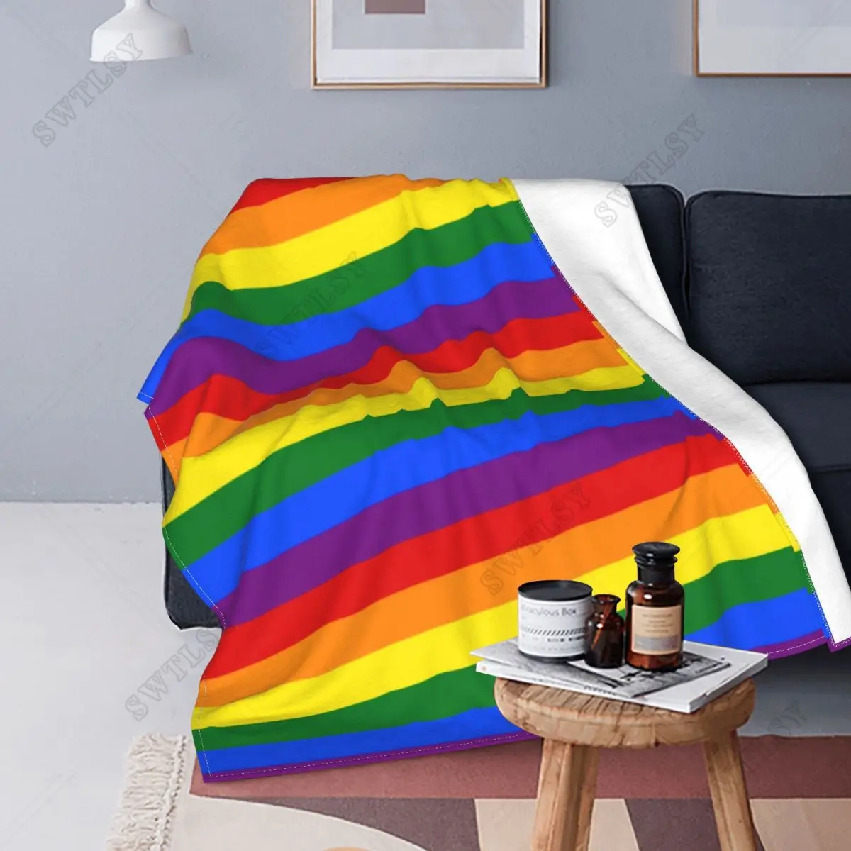 Ŭ���� ���� ȭ��Ʈ ��Ʈ������ ���� �ö��� ������ ���, �ε巴�� ������ Ȩ ħ�� ���� ħ�뺸 ���, ŷ ������ ���� ķ��