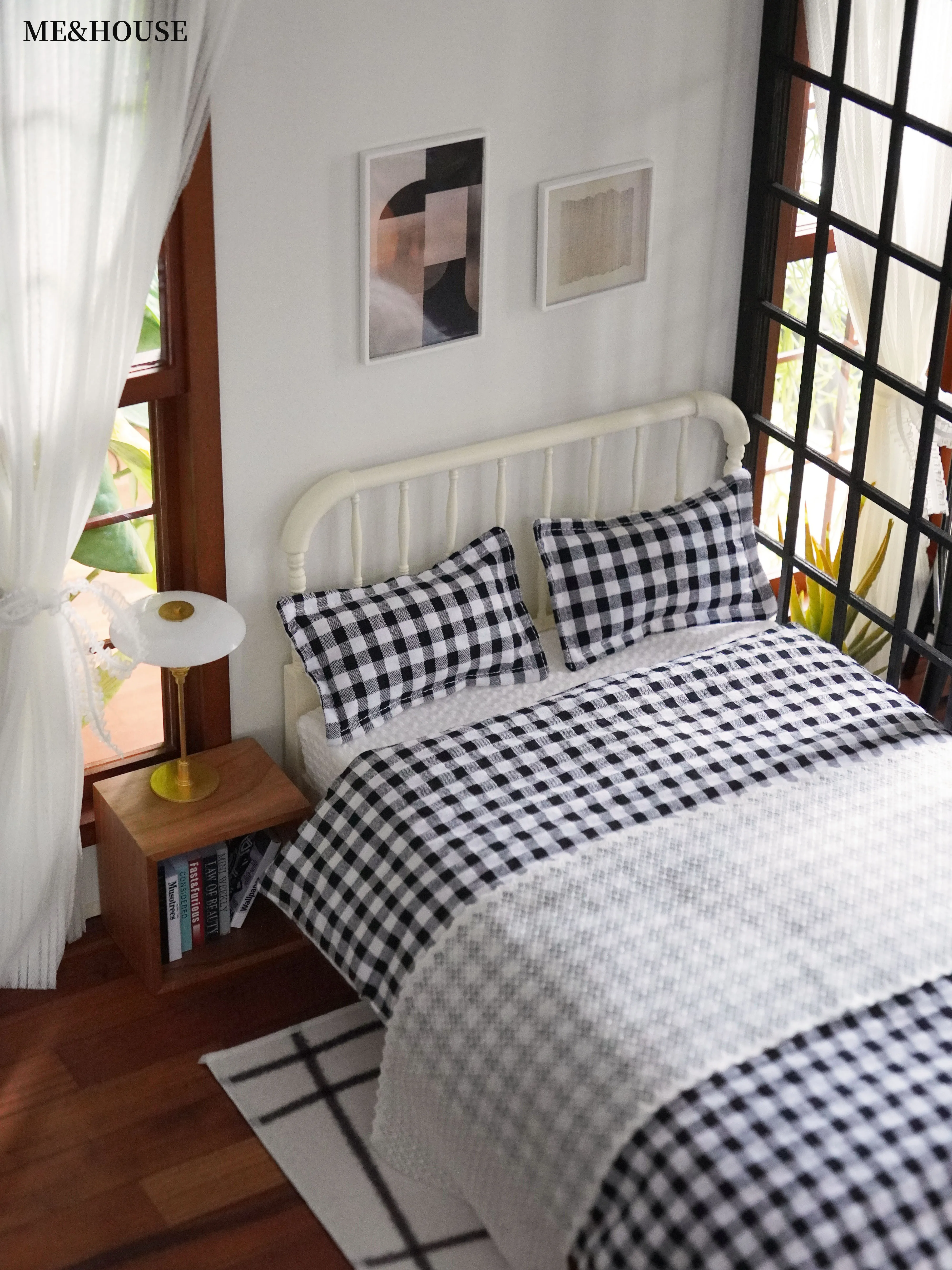 1/6 doll house miniature toy  bedding set of four single bed pillow quilt hat（Bed and gauze not included） 2