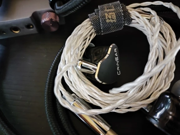 【新品未開封】CrinEar Daybreak 1DD+2BA+2MPTイヤホン CrinEar Daybreak 1DD+2BA+2MPT（マイクロプレーナーツイーター