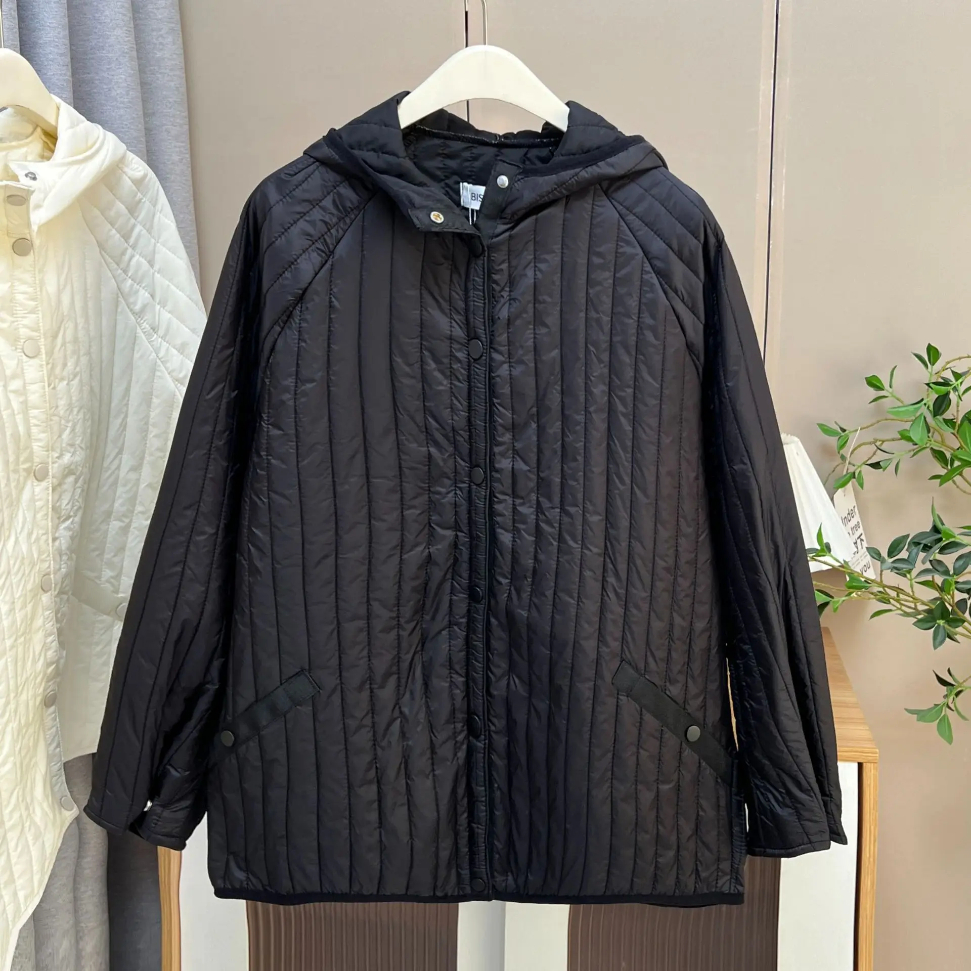 XXXXL Fashion Plus Size Women's Parkas New Autumn And Winter Style Simple Casual Thin Warm Hooded cotton-padded Jacke 1732