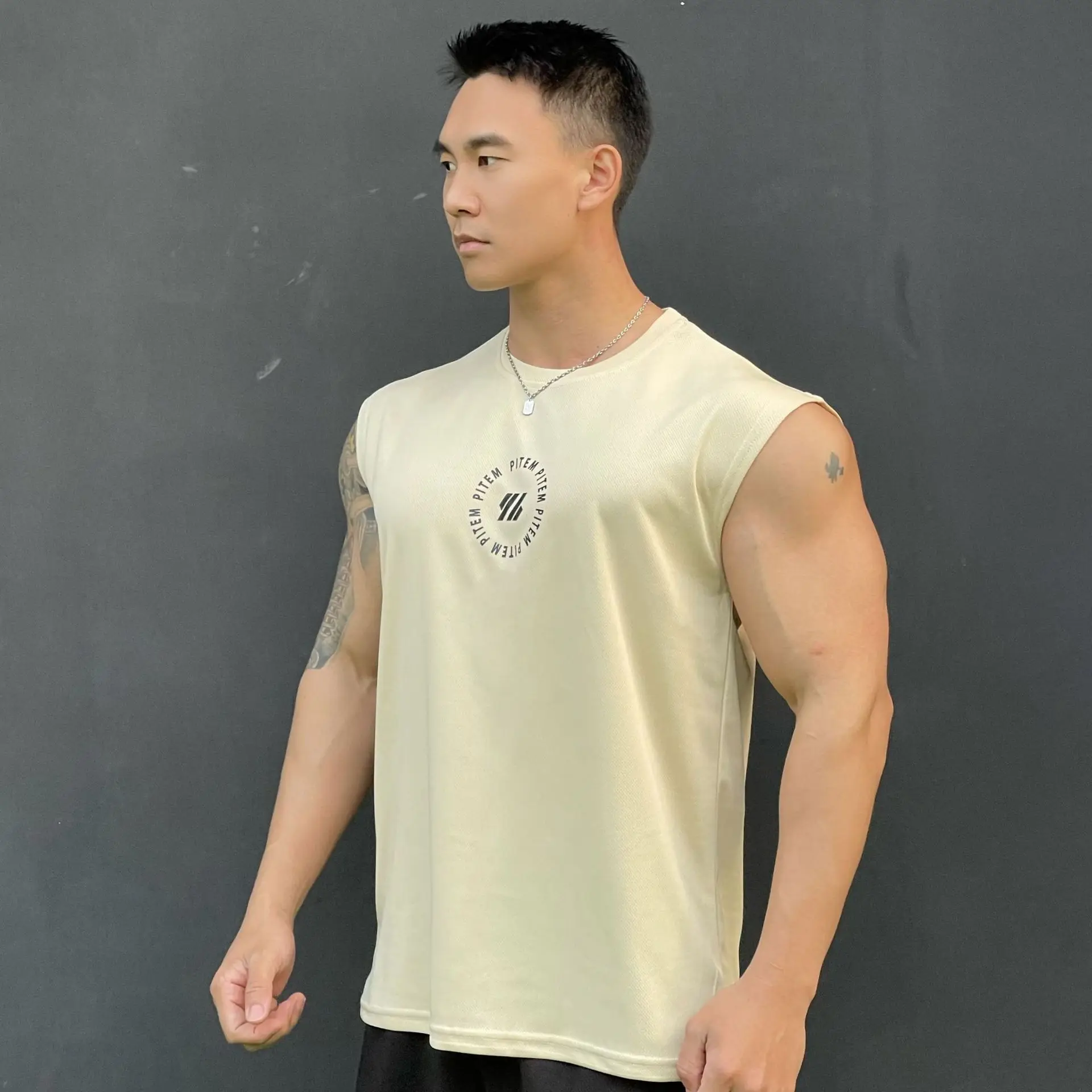 New Mens Gym Tank top Men Fitness Sleeveless Shirt Male Mesh Breathable Fitness Sports Vest Undershirt Gyms Running Vest Men Sf275944d6a824346a6102d4c5a164f22f