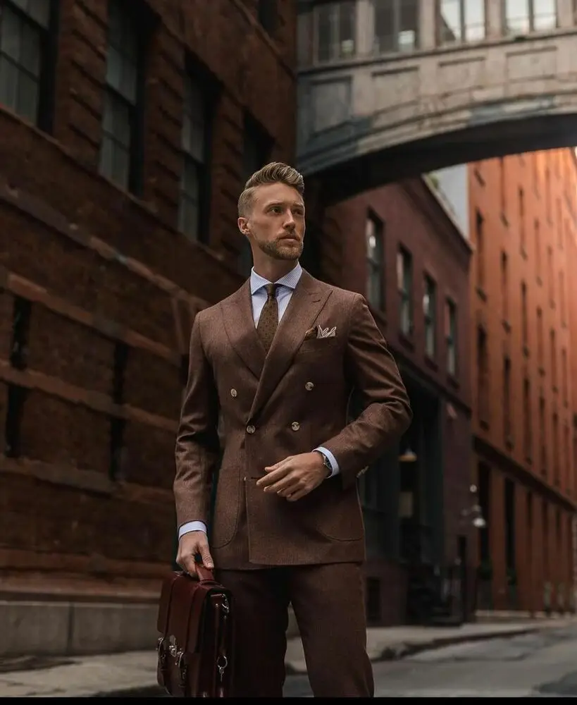 Рисунок 3 - Деловые мужские костюмы