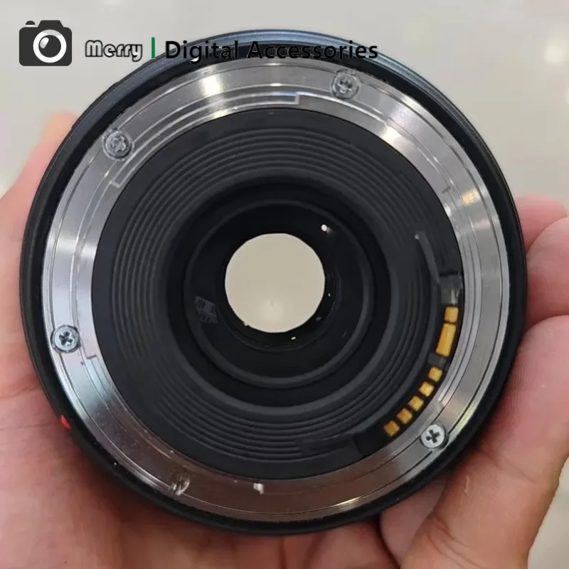 캐논 EF 24-70mm f/4L IS USM L 풀프레임 줌 렌즈 IS 손떨림 방지 USM 무소음 포커스 (캐논 DSLR 카메라용) 95% 새 상품