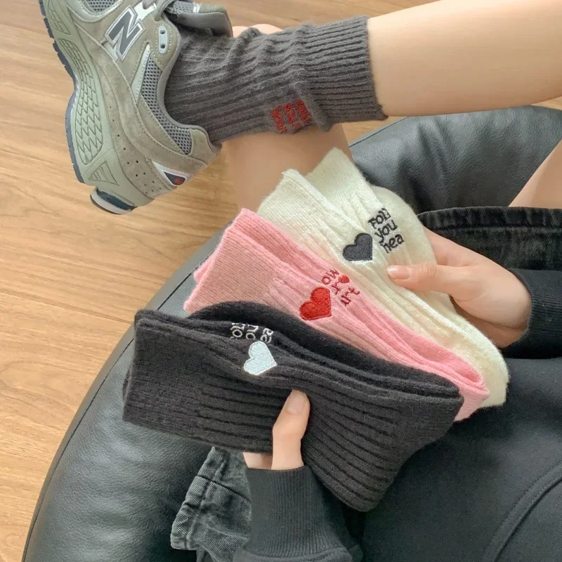 Cashmere Middle Tube Harajuku Kawaii Socks Autumn Winter New Pure Color Women Socks Embroidery Lover Socks Women