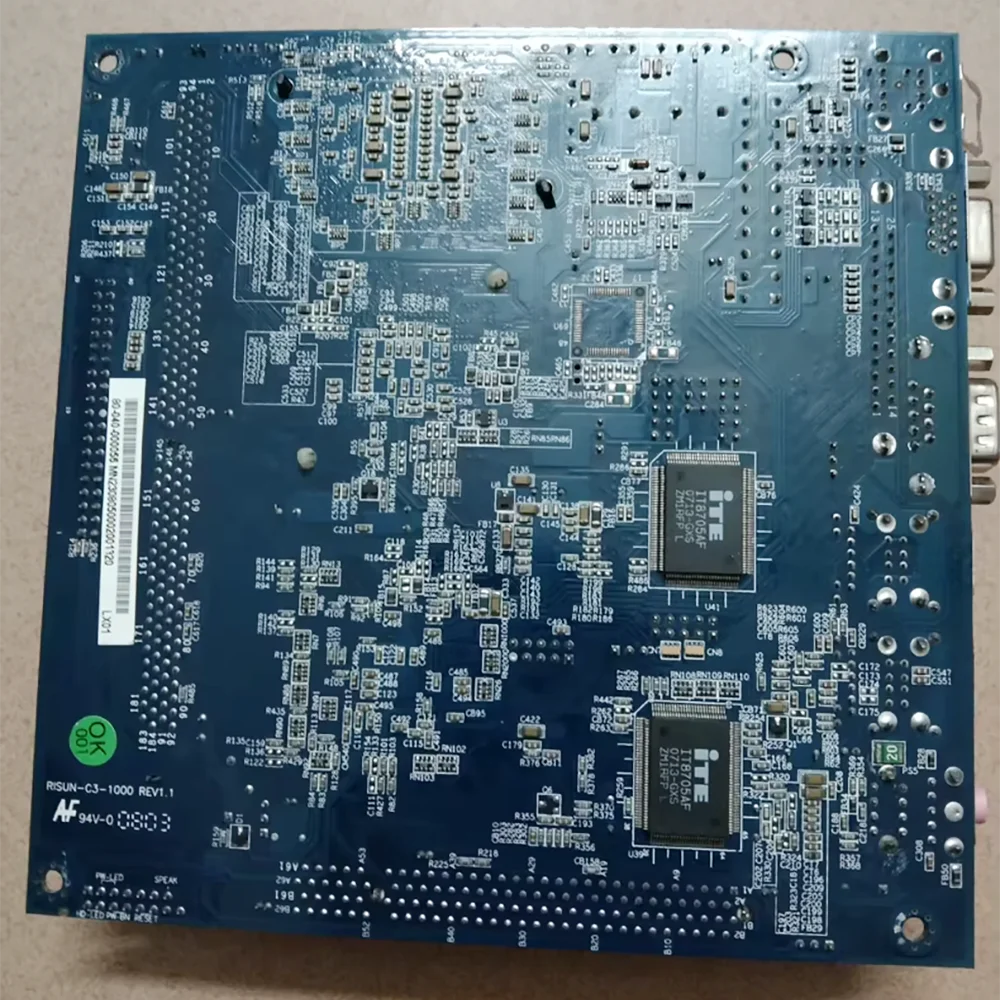 RISU-C3-1000 REV1.1 VT8235M 칩 산업용 컴퓨터 마더보드