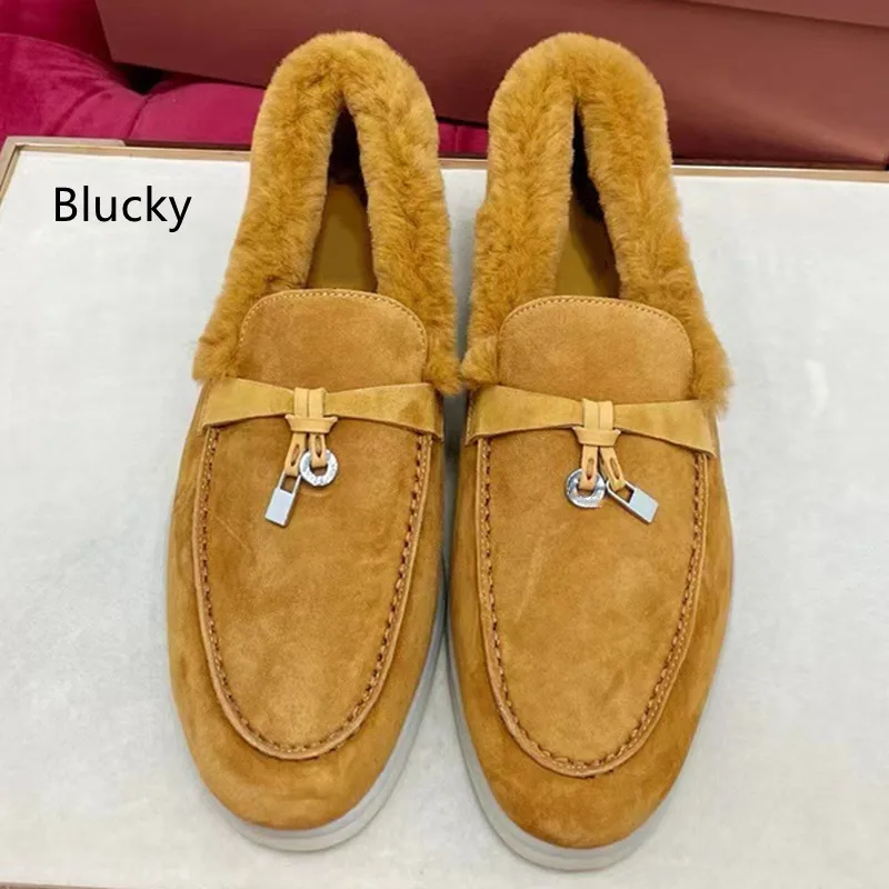 

Новинка, Женские однотонные замшевые туфли с глубоким вырезом и металлическим замком, декоративные туфли на плоской подошве, зимняя повседневная обувь на плоской подошве