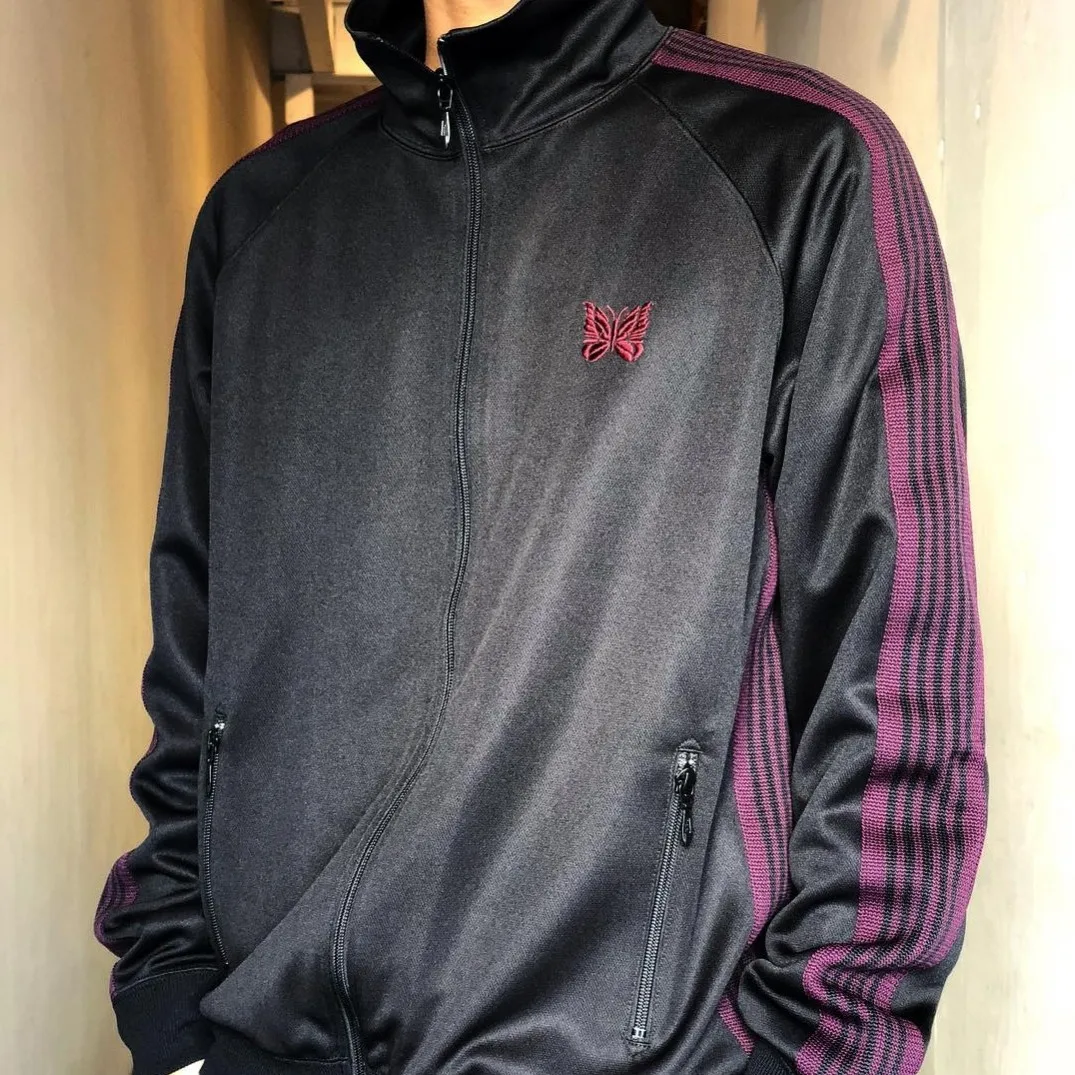 

Needles Poly Smooth Track Long Sleeve Jackets Men Women Clothing Needles AWGE Jacket Red butterfly embroidery Logo AWGE COAT