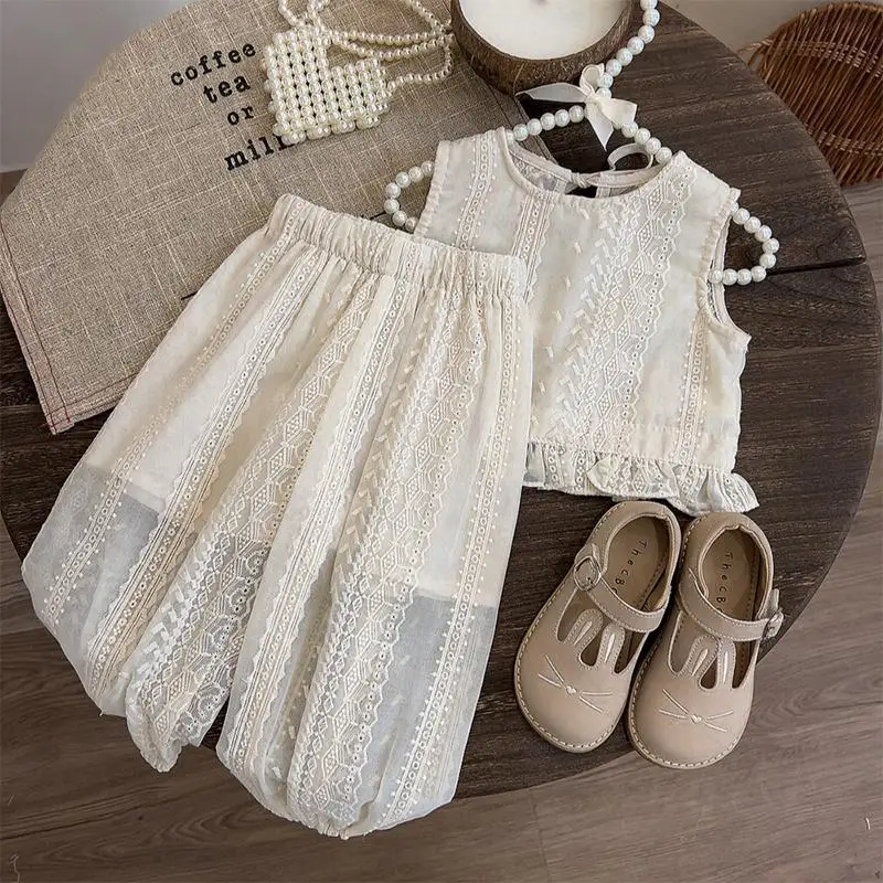 

Girls Summer 2024 New Round Neck Panel Hollow Out Drawstring Printed Fashion Solid Color Casual and Western Princess Style Suit