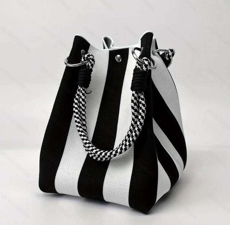 Multi-Color Knitted Retro Bucket Handbag Color-Block Simple Design Versatile Easy-Carry Retro Handbag 1