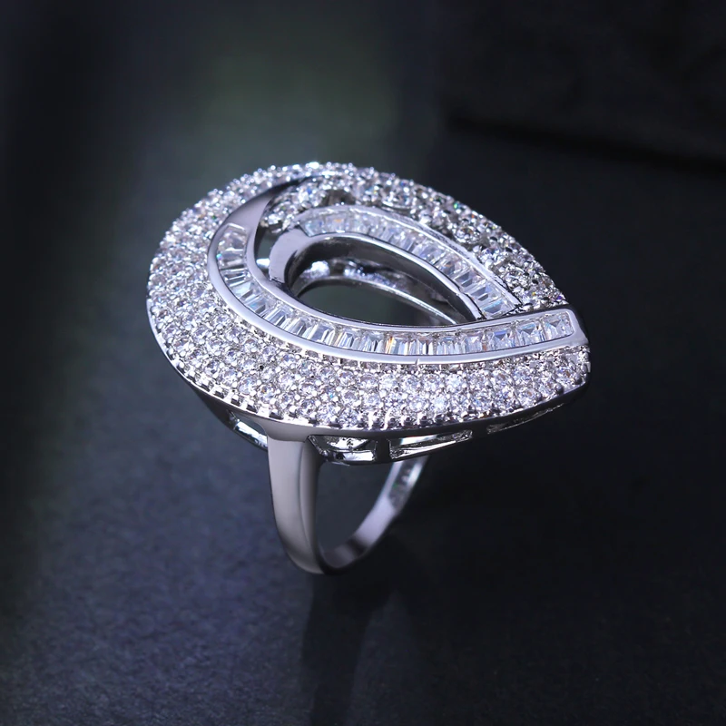 Shiny Cubic Zircon Copper Fashion Jewelry For Women/Men Luxury Teardrop Design Ring