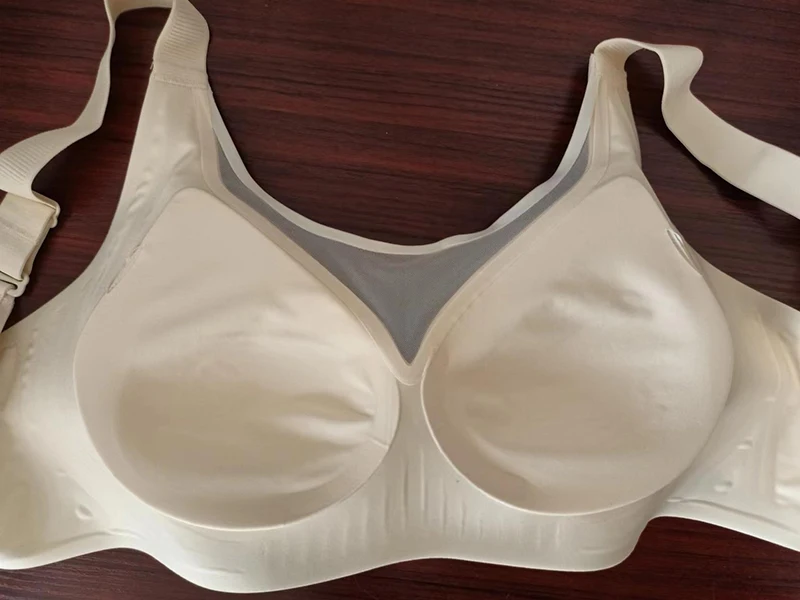 Plus Size Jelly Gum Full Cover Semi Fixed Large Cup Lace Underwear Anti Glare Mesh Woman Bra Comfortable Gathering