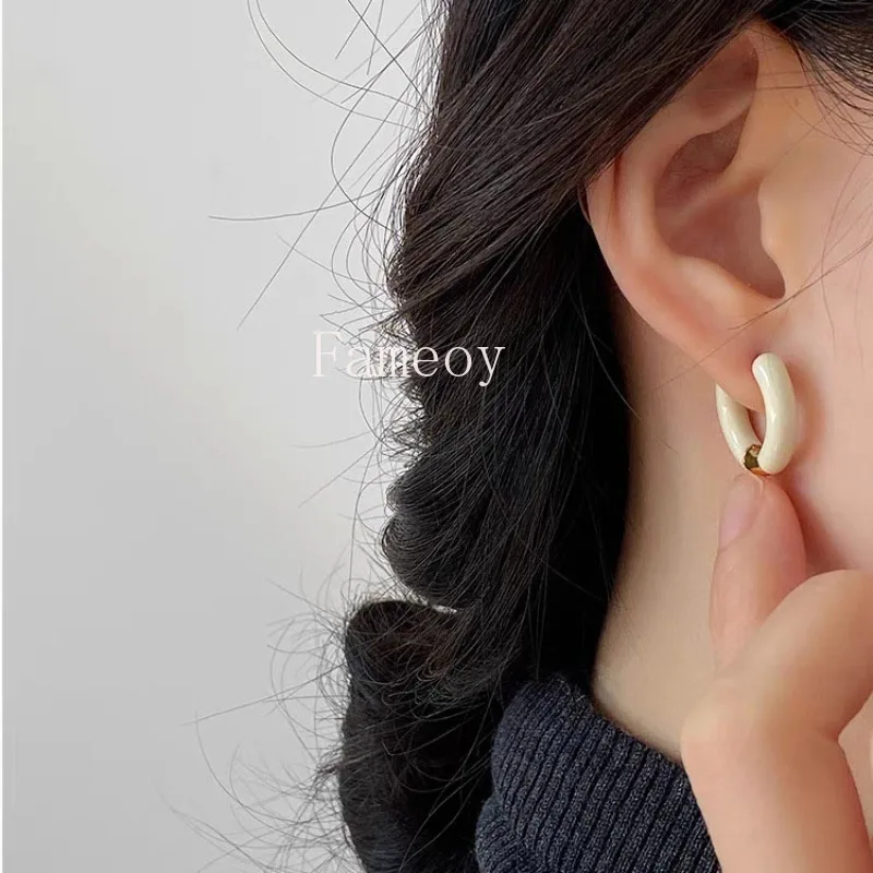 2024 Fashion New Retro Style Drop Glazed Round Women's Earrings