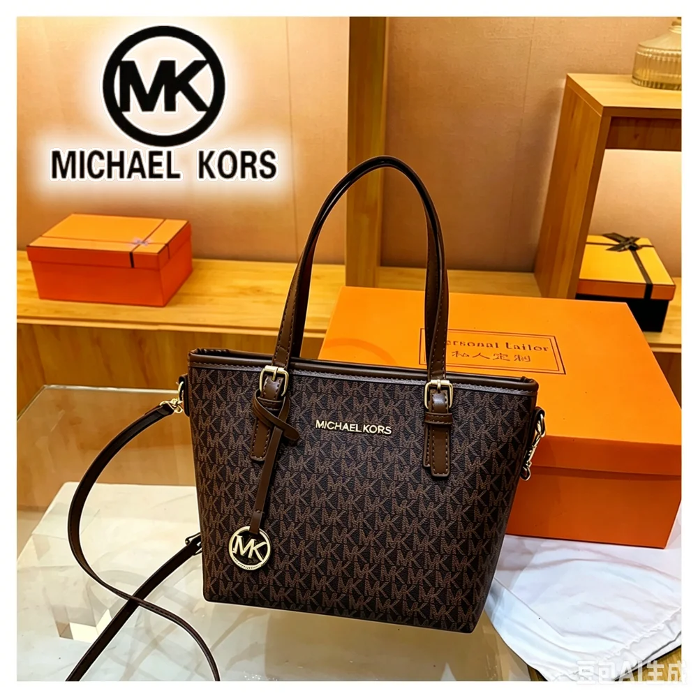 รูปสินค้า กระเป๋าโท้ท Michael Kors แฟชั่นหรู ความจุเยอะ น้ำหนักเบา สายสะพาย