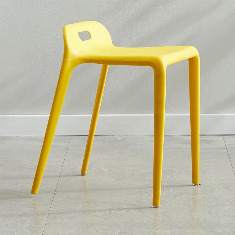 Рисунок 5 - Роскошный портативный стул для обеденной стопы