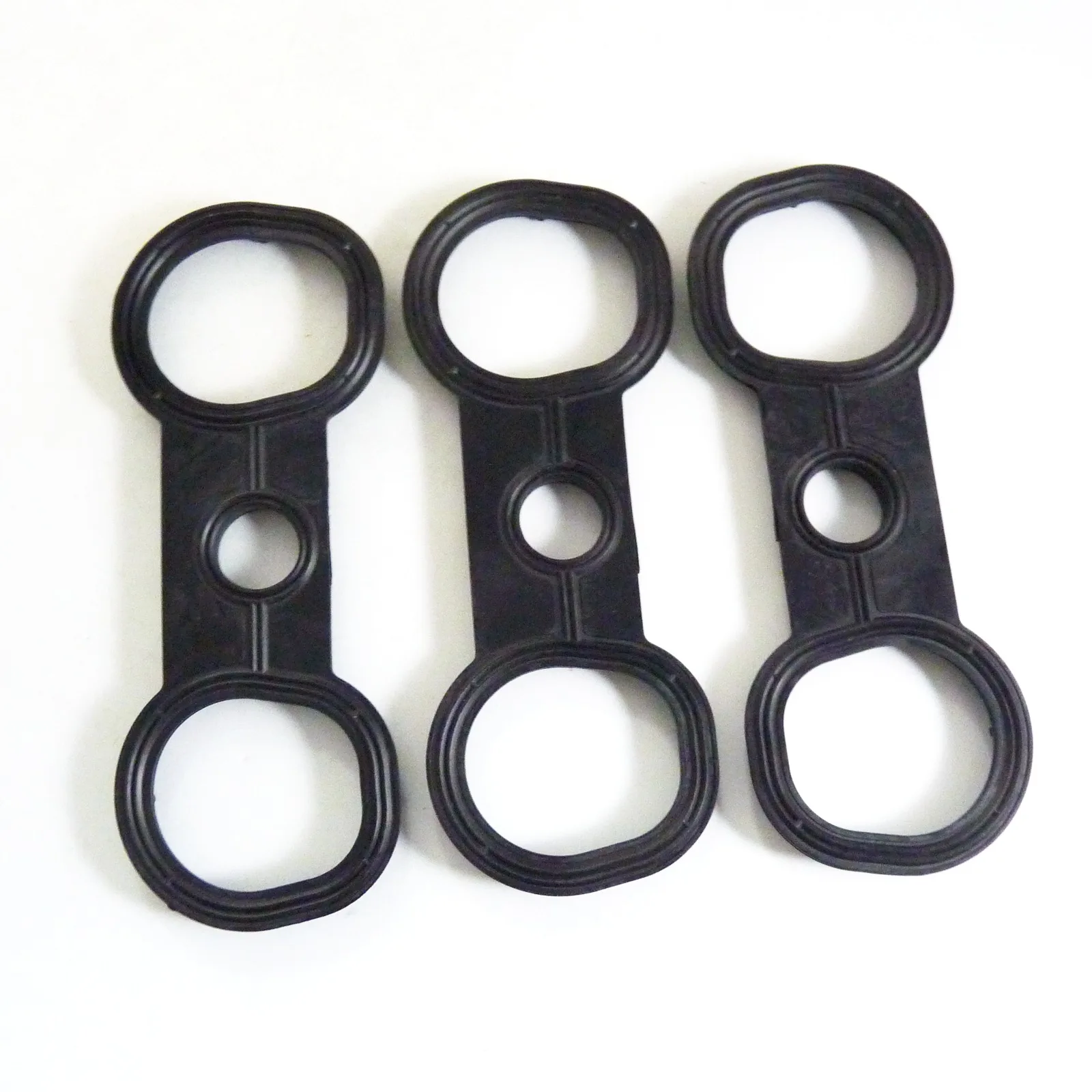 WOLFIGO Valve Cover Gasket Set For BMW E60 E61 E90 E81 E82 X5 E70 X3 E83 F01 Z4 523i 323i 11127582245 11127559311