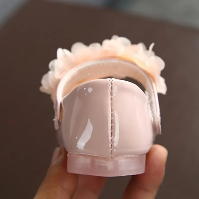 Flat Baby Girls Leather Shoes Fashion Flower Anti-Slip Casual Sneakers Toddler Soft Soled Princess PU Walking Shoes Hook&Loop