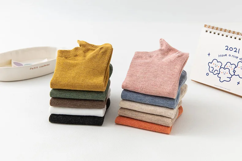 10 Paar süße Damensocken aus Baumwolle, Kawai, bestickt, lustige Low-Cut-Socken für Damen und Mädchen, Söckchen, Harajuku, Mädchen, Schulgeschenke – Detail 4