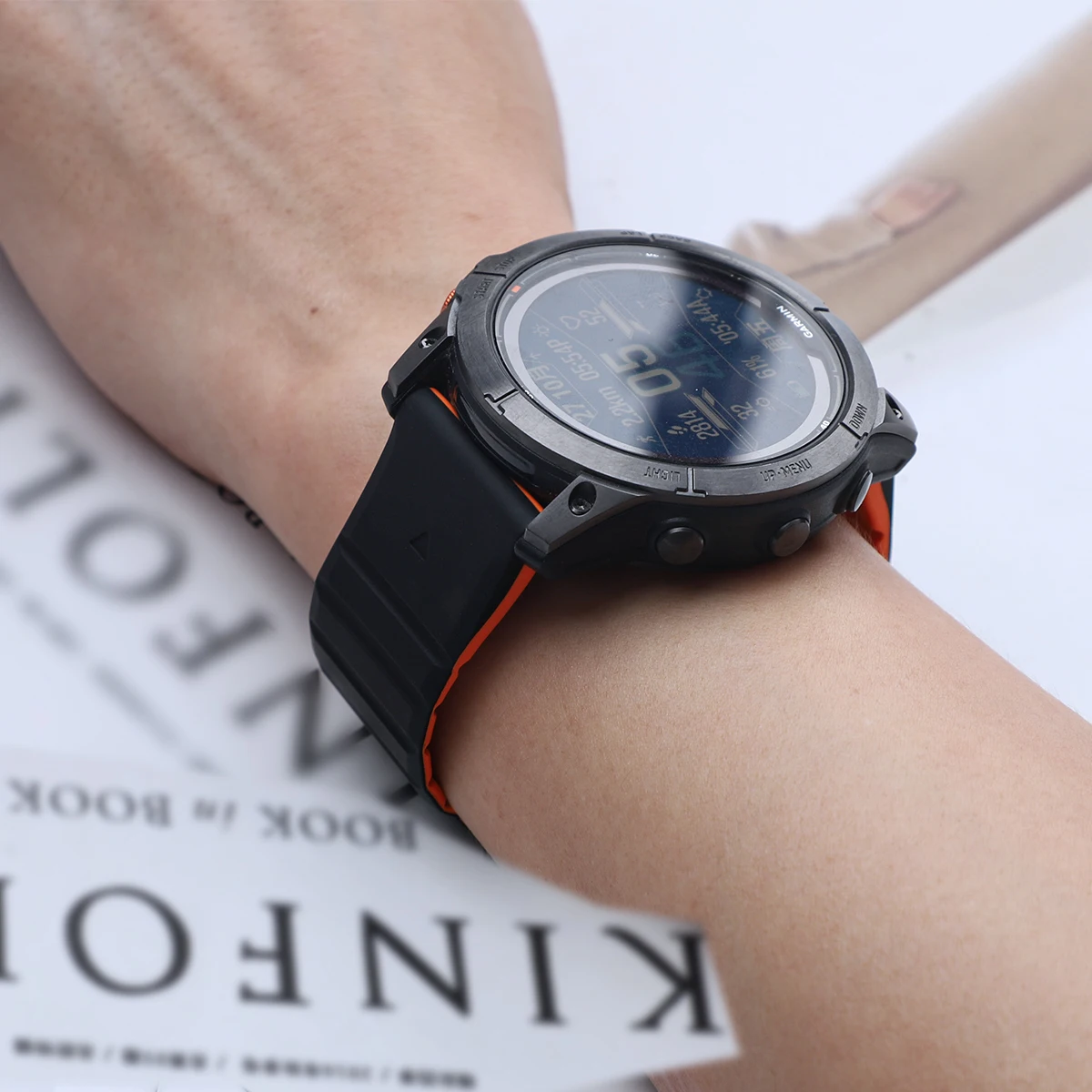 Silicone Magnetic Loop Wrist Strap for Smartwatches (26/22mm)