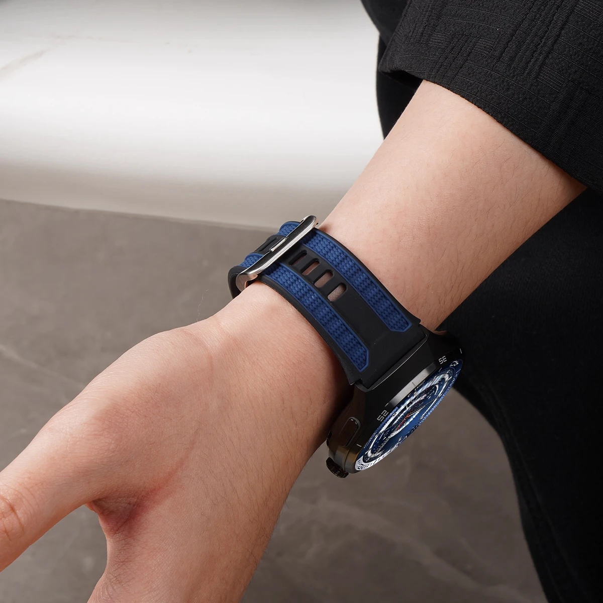 Silicone Sport Strap - Universal 22mm Band