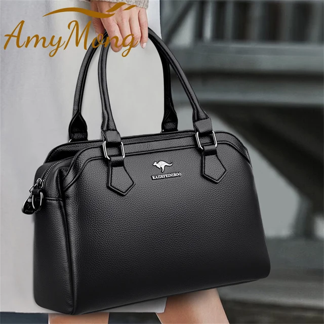 Shoulder bag with many pockets