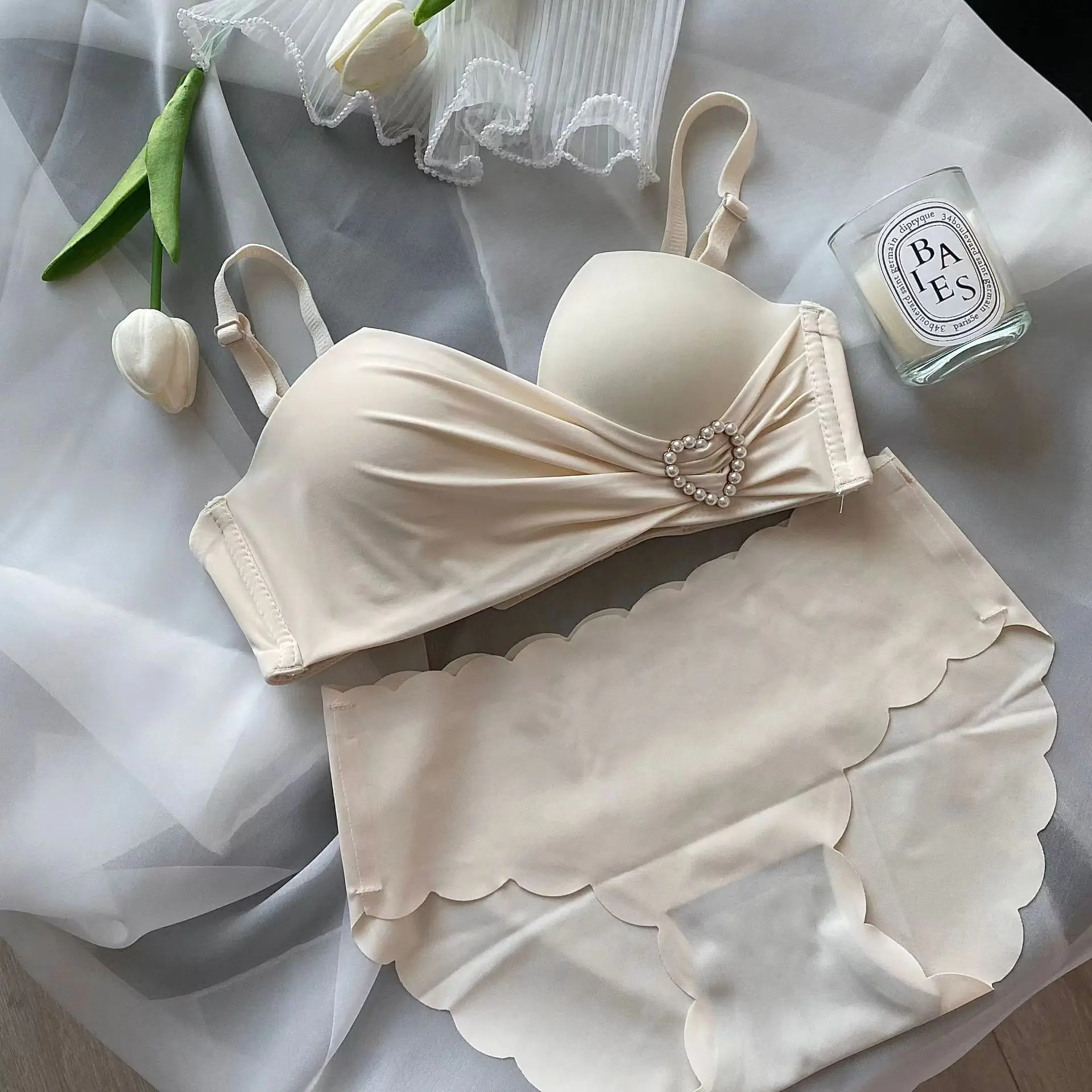 2024 Underwear for Women with Small Breasts Gathered Together, Sexy Upper Support To Prevent Sagging, Revealing A Large Sexy Bra