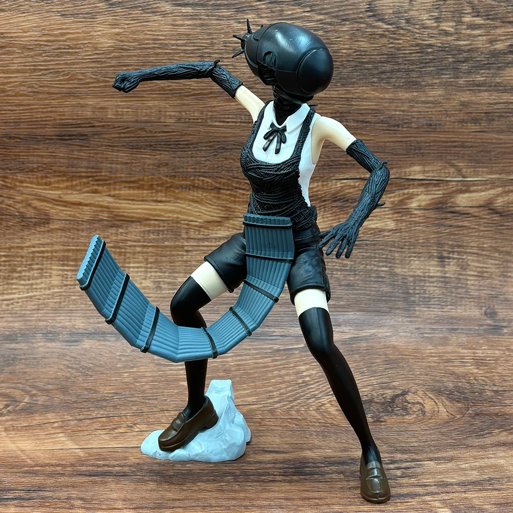 18.5cm Chainsaw Man Reze Anime Action Figure PVC Figurine Adult