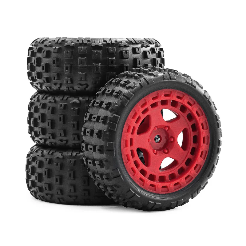 Détail des crampons des pneus tout-terrain pour roues RC 1/18, usage ARRMA Typhon GROM