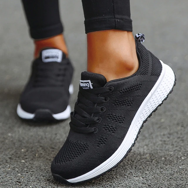 Women's Sneakers 2023 New Fashion Breathable Trainers Comfortable Sneakers Women Mesh Fabric Lace Up Female Footwear Women Shoes 2