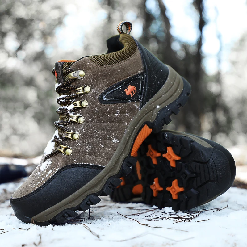 Outdoor Sports Hiking Shoes Men Winter Warm Fur Climbing Trekking Men's Sneakers Waterproof Mountain Camping Hunting Shoes Boots