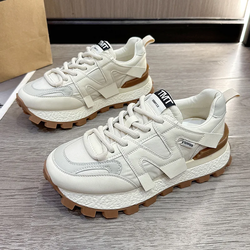 

Женские кроссовки на платформе, повседневные теннисные туфли на толстой подошве, черные, с розами, весна-лето 2021