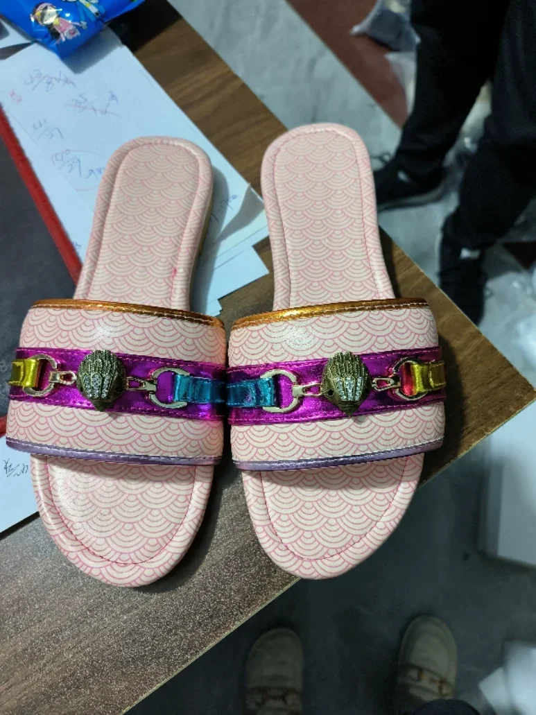 

2024 Summer New Women's Large Size Flat Bottom Sandals Color Block Letter Eagle Head Casual Slippers Beach Shoes Size 36-43