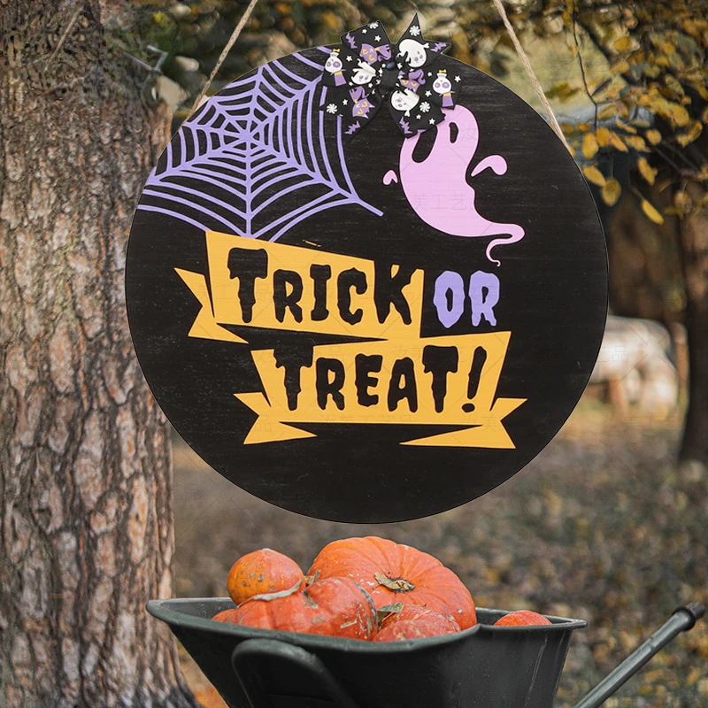 

Halloween Wood Hanging Sign,Happy Halloween Party Front Door Decor,Trick or Treat Wall Art Hanging for Home Halloween Decorats