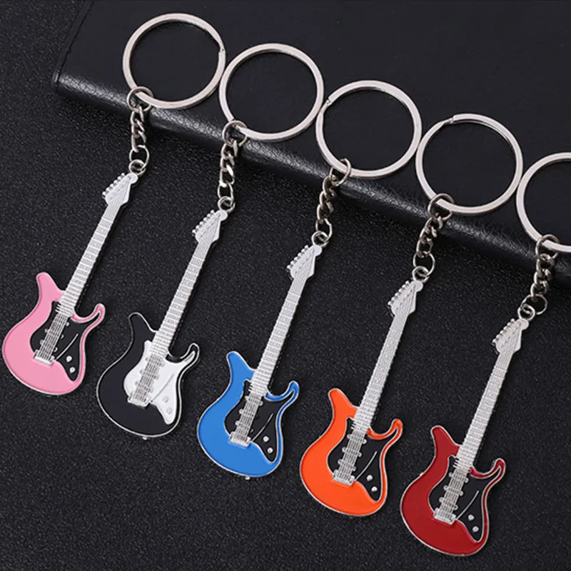 

Fashion Harajuku Y2k Guitar Key Chain for Women Sweet Cool Pendant Vintage Aesthetic Bag's Jewelry Accessories Student Gift