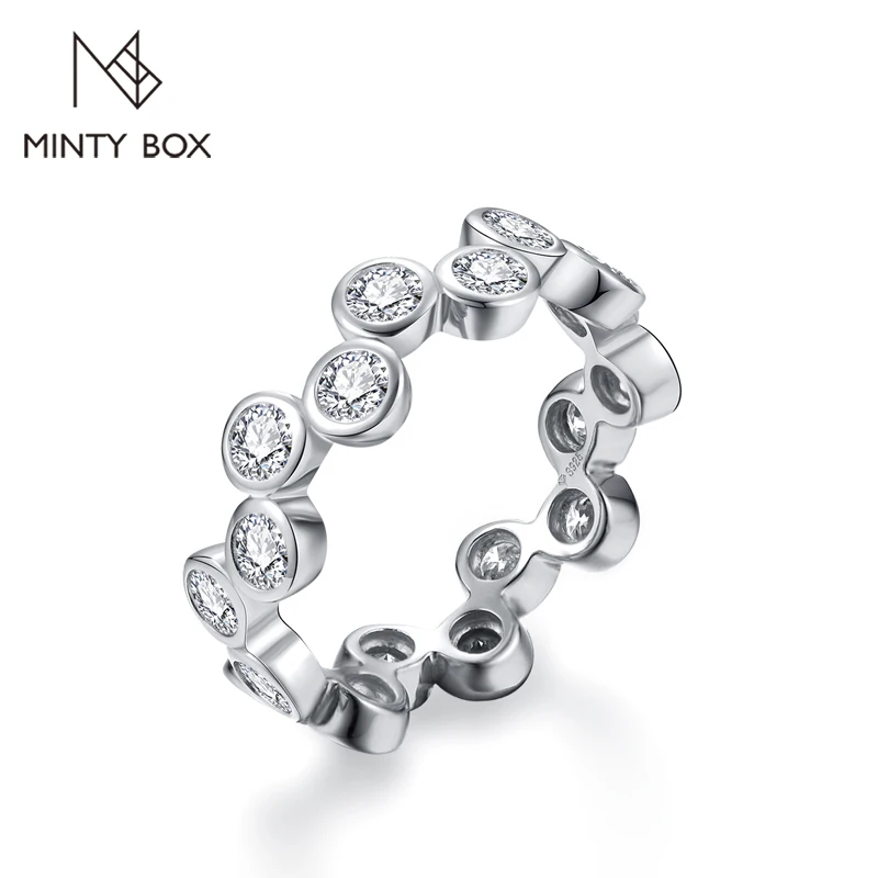 MINTYBOX Round 3.0mm Au585 Solid 10k 14k 18k Gold Moissanite