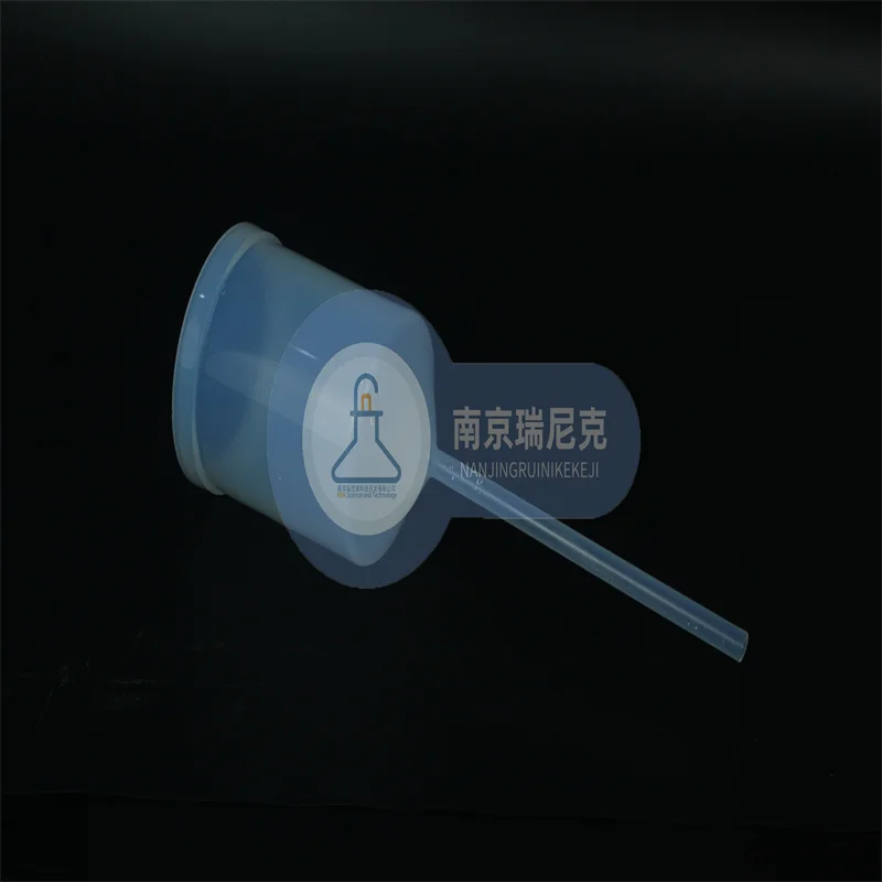 Soluble polytetrafluoroethylene ion exchange column PFA chromatography column micro integrated molding