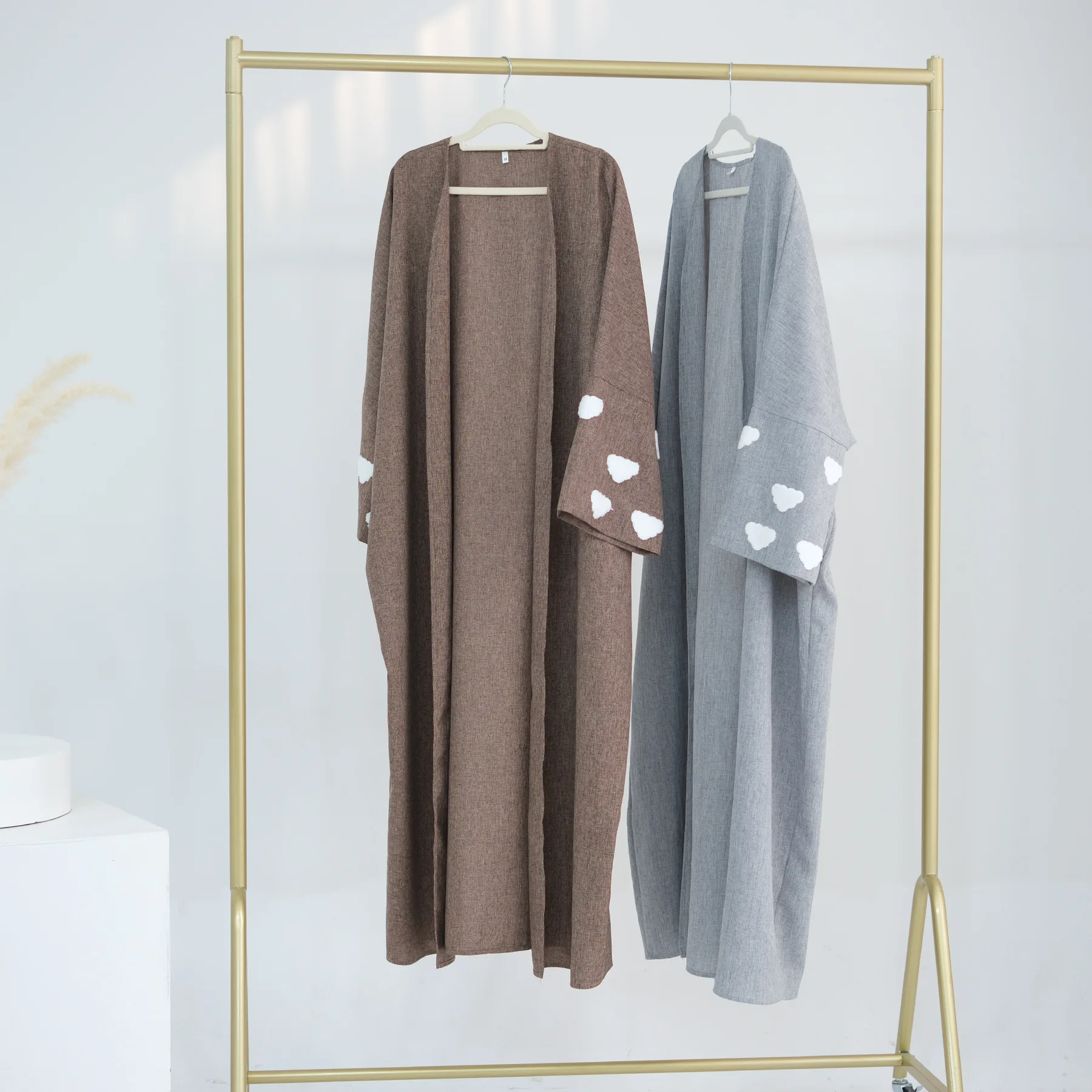 

Linen Open Abaya Kimono Cloud Embroidery Muslim Hijab Dress Turkish Abayas for Women Dubai Luxury Islam Clothes Kaftan Ramadan