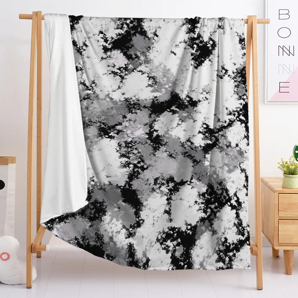 

Multicolor Plaid Pattern Throws Coral Velvet Floral Throw Blankets Tapestry with Sherpa Blanket Lining for Adults Kids Girls Boy