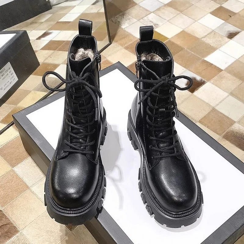 New Winter Thick-Soled Women & Girls Snow Boots Very Warm Female Antiskid Soft Leather Shoes Size 35-40