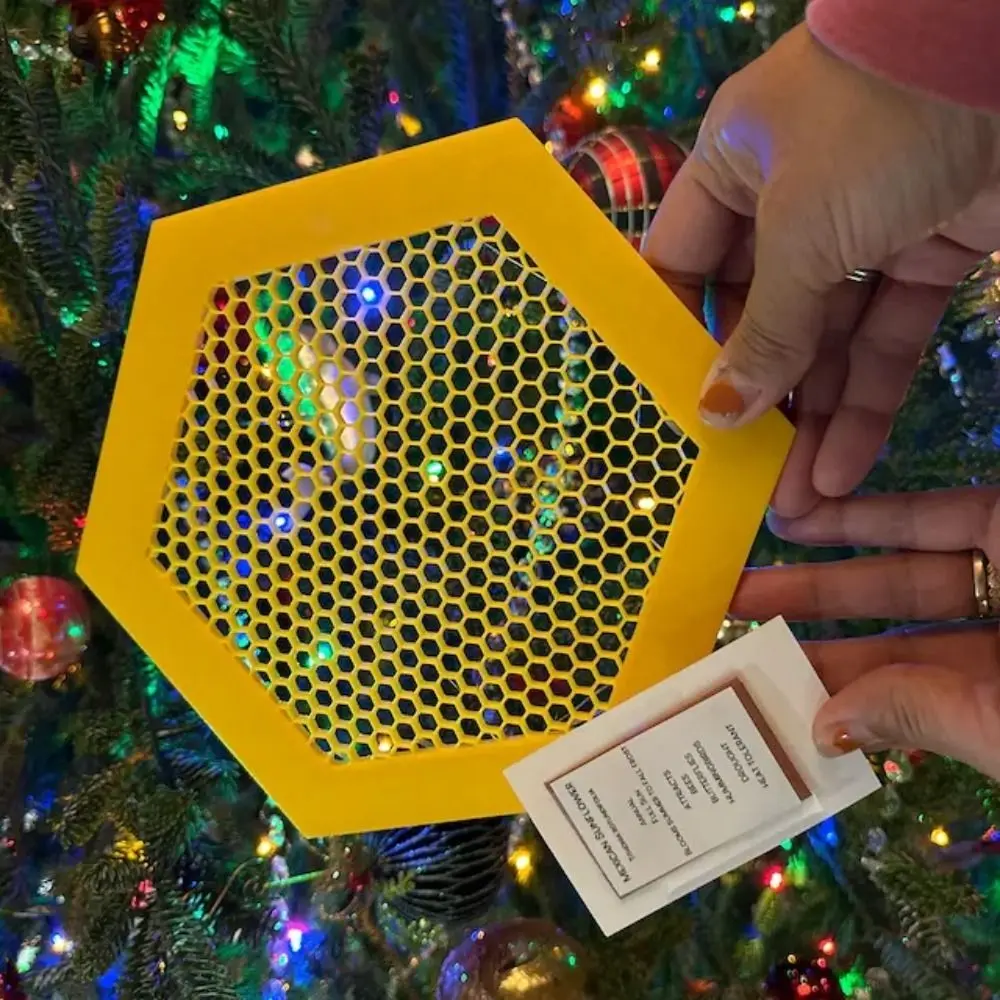3D Printed Floating Bee Island Bee Water Catcher Cups and Butterfly Water Stations for Garden