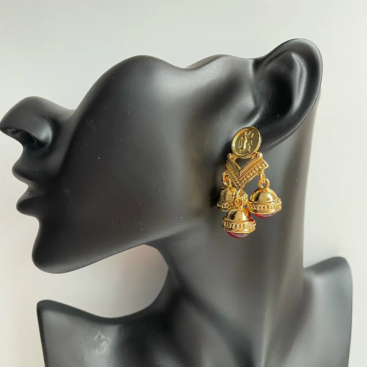 Vintage red glass bell eardrop court embossed gold coin stud earrings for women